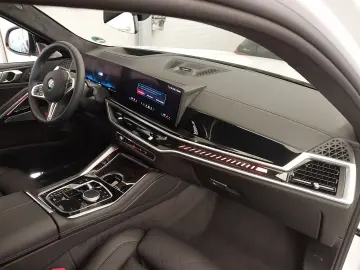 BMW X6 M60i xDrive