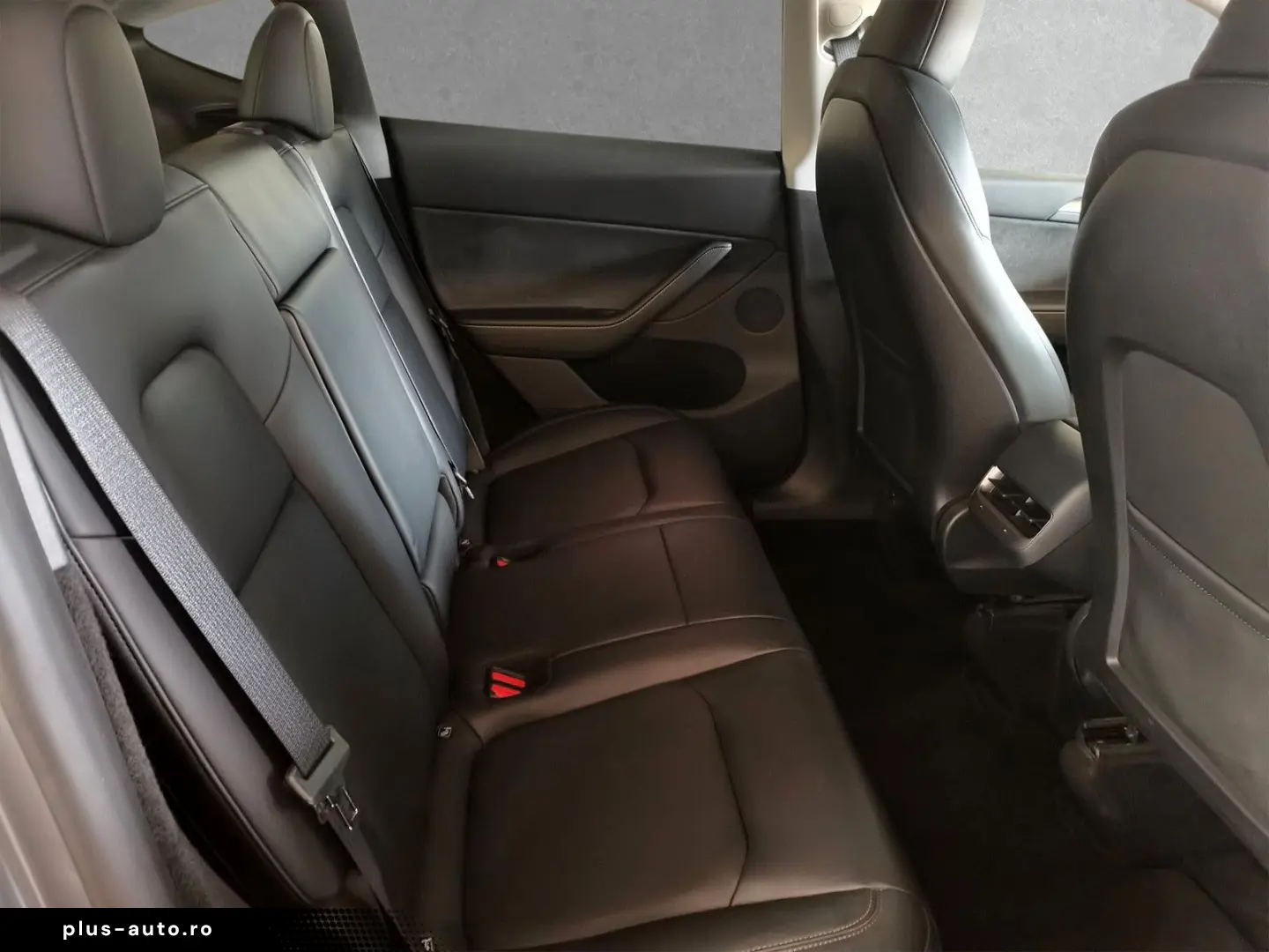 TESLA Model Y Long Range Dual AWD