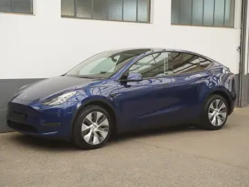 TESLA Model Y Long Range AWD  Mwst. ausweisbar