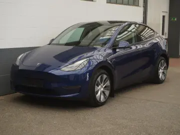 TESLA Model Y Long Range AWD  Mwst. ausweisbar
