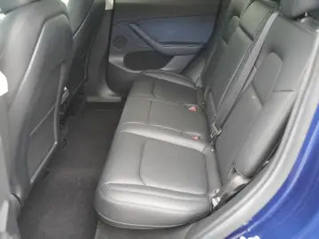 TESLA Model Y Long Range AWD  Mwst. ausweisbar