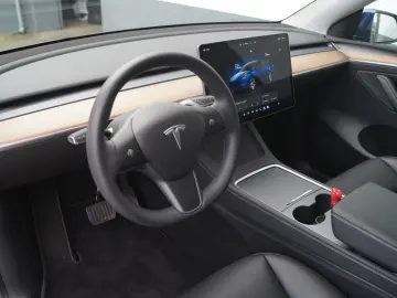 TESLA Model Y Long Range AWD  Mwst. ausweisbar