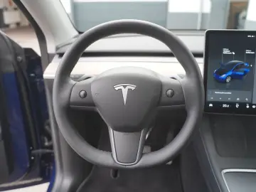 TESLA Model Y Long Range AWD  Mwst. ausweisbar