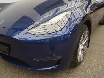 TESLA Model Y Long Range AWD  Mwst. ausweisbar