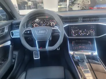 AUDI RS6 Avant 4.0 TFSI performance Keram Pano Night