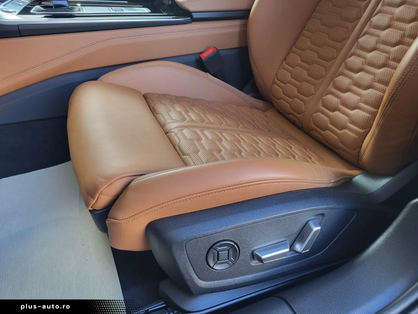 AUDI RS6 Avant 4.0 TFSI quattro Keram Pano B&O