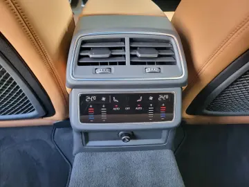 AUDI RS6 Avant 4.0 TFSI quattro Keram Pano B&O