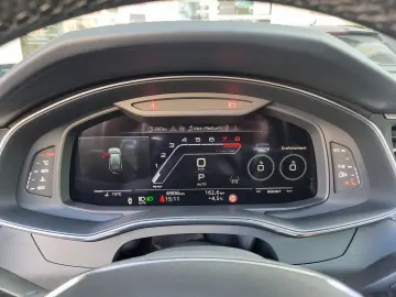 AUDI RS6 Avant 4.0 TFSI quattro Keram Pano B&O