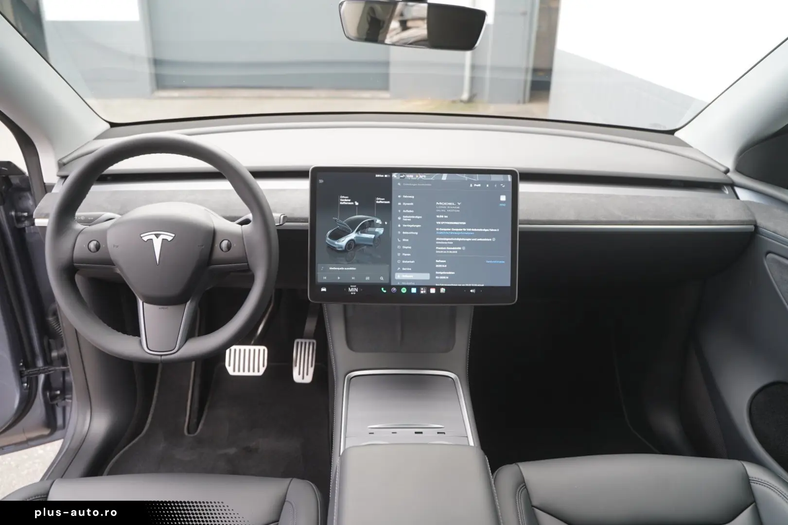 TESLA Model Y Long Range AWD  20-Zoll AHK