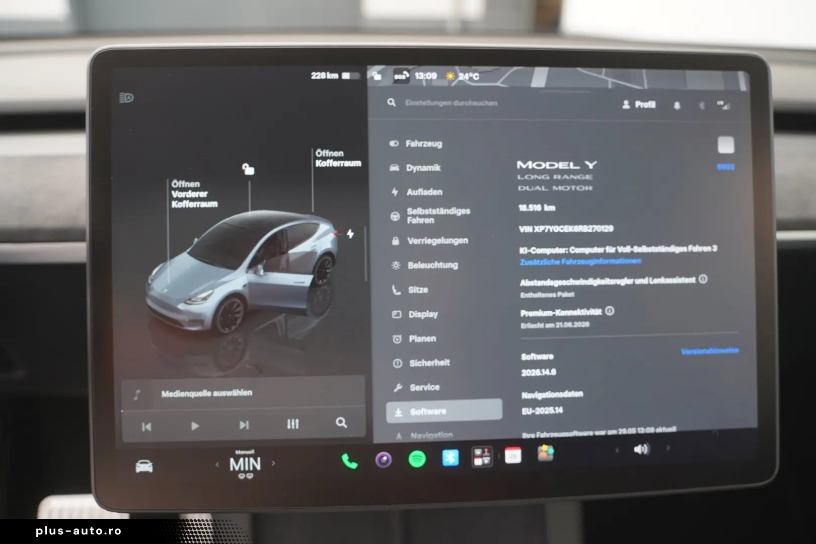 TESLA Model Y Long Range AWD  20-Zoll AHK