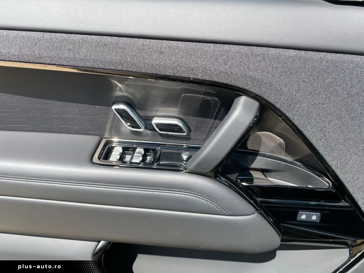 LAND ROVER Range Rover Sport P460e Hybrid Dynamic SE