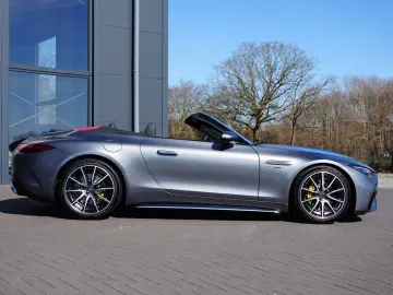 MERCEDES-BENZ SL AMG 63 4Matic nur 4000 KM