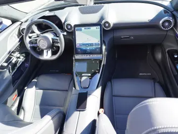 MERCEDES-BENZ SL AMG 63 4Matic nur 4000 KM