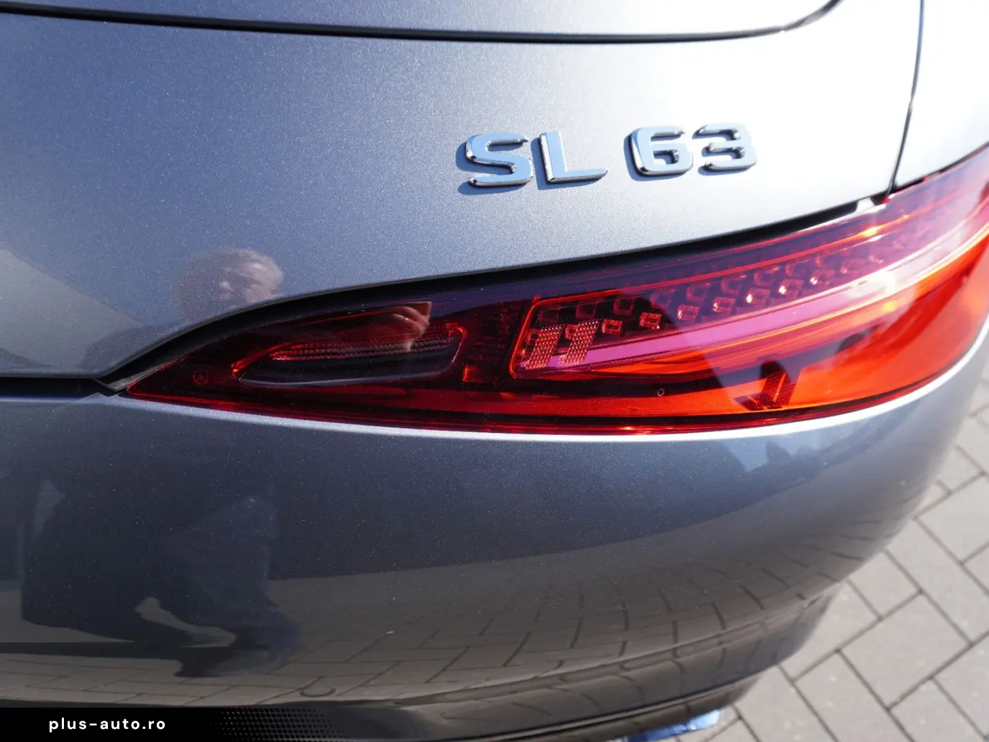 MERCEDES-BENZ SL AMG 63 4Matic nur 4000 KM