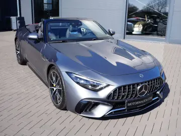 MERCEDES-BENZ SL AMG 63 4Matic nur 4000 KM