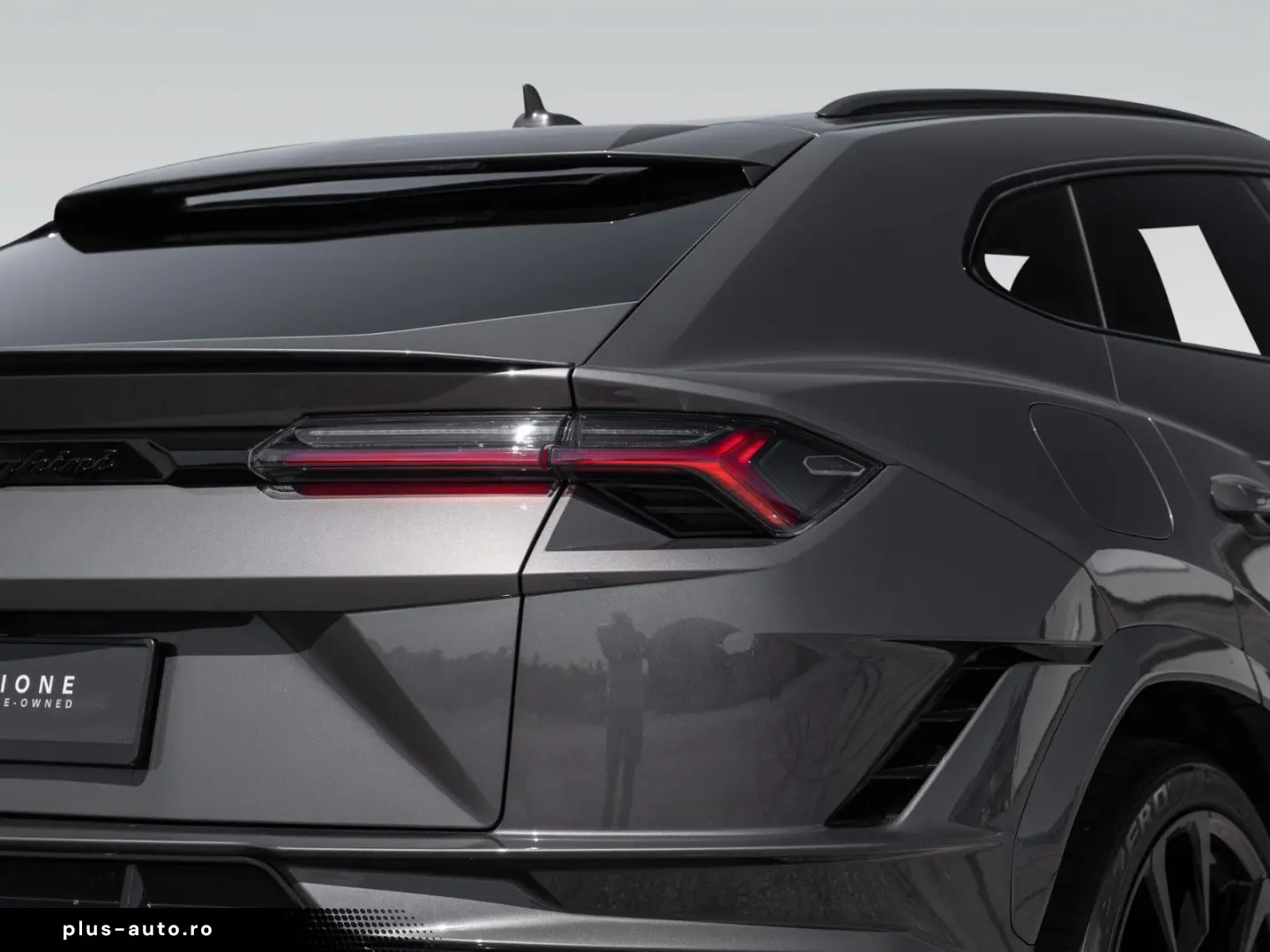 LAMBORGHINI Urus S   Panoramic Roof   Bicolor Interior