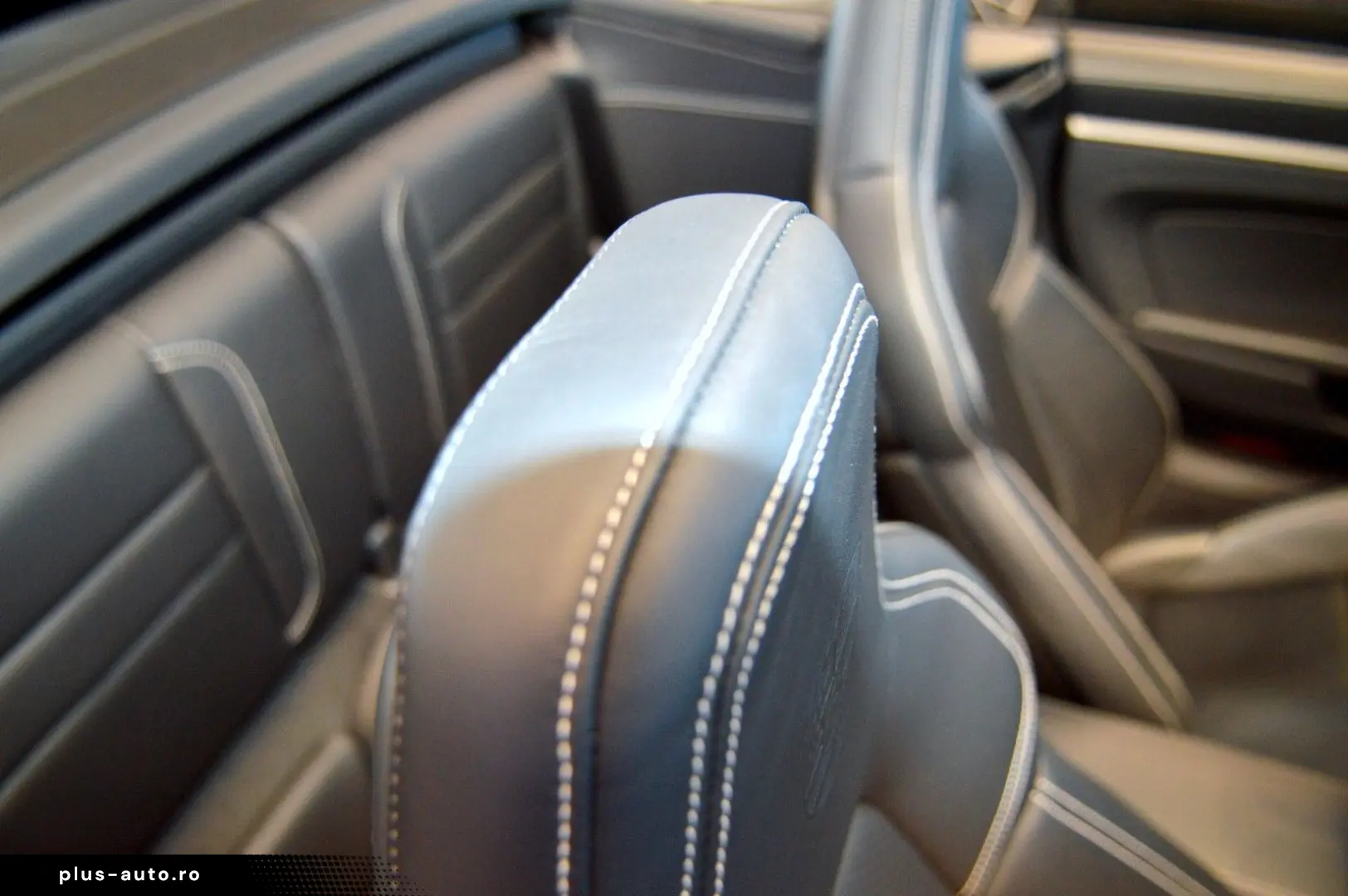 PORSCHE 992.2 Carrera Cabrio   21 -Zoll   Sportauspuff