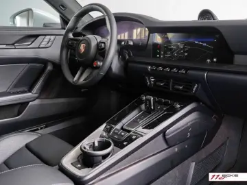 PORSCHE 992  GTS SITZKLIMA PANO MEMORY BOSE KEYLESS