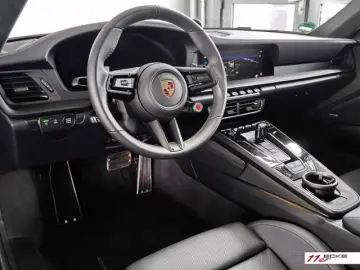 PORSCHE 992  GTS SITZKLIMA PANO MEMORY BOSE KEYLESS