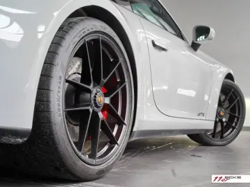 PORSCHE 992  GTS SITZKLIMA PANO MEMORY BOSE KEYLESS