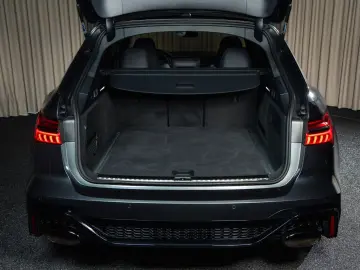 AUDI RS6 Avant Performance quattro  B&O  HD  Tour  Ci