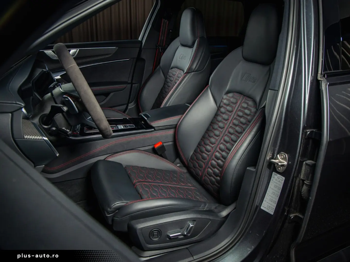 AUDI RS6 Avant Performance quattro  B&O  HD  Tour  Ci
