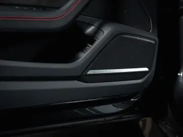 AUDI RS6 Avant Performance quattro  B&O  HD  Tour  Ci