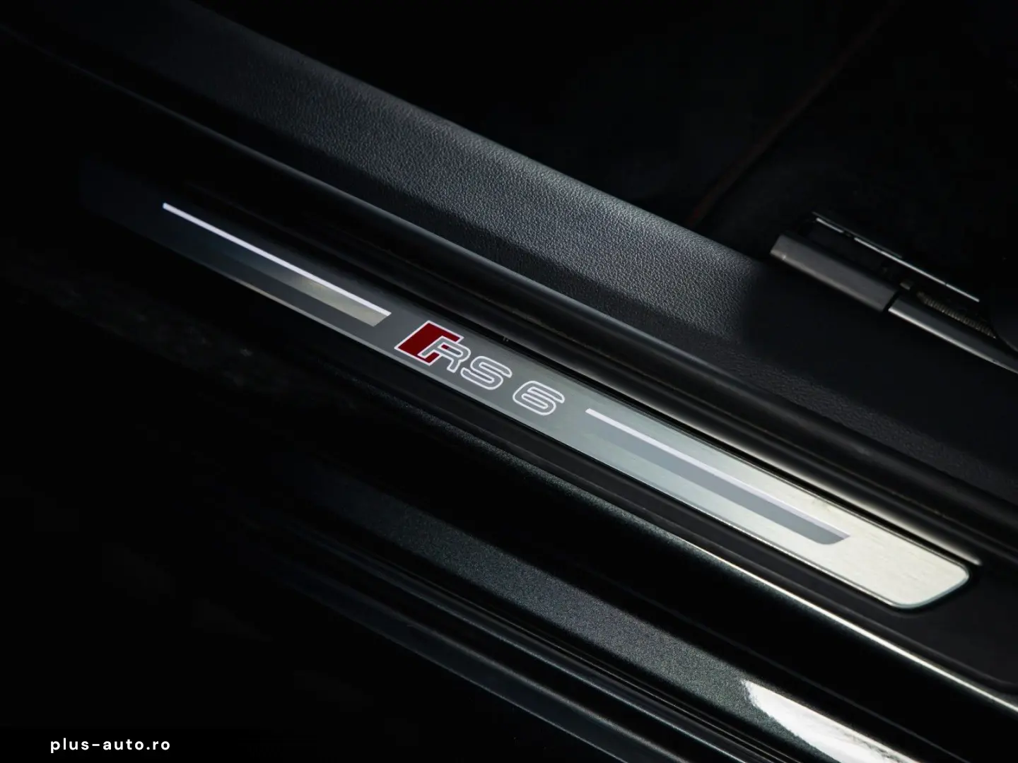 AUDI RS6 Avant Performance quattro  B&O  HD  Tour  Ci