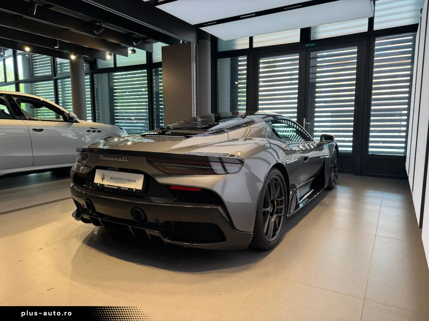 MASERATI MC20 630HP  FULL CARBON PPF