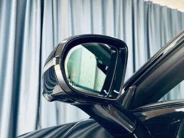 MERCEDES-BENZ SL 63 AMG 4Matic LIFT MANUFAKTUR PREMIUM
