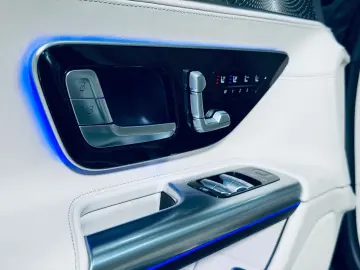 MERCEDES-BENZ SL 63 AMG 4Matic LIFT MANUFAKTUR PREMIUM