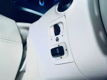 MERCEDES-BENZ SL 63 AMG 4Matic LIFT MANUFAKTUR PREMIUM