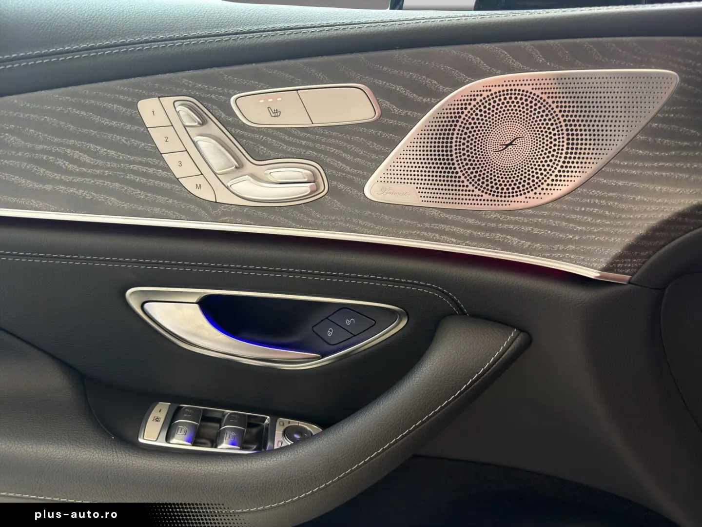 MERCEDES-BENZ CLS 300 d 4M