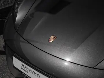 PORSCHE Taycan 4S Sport Turismo Performancebatterie Plus