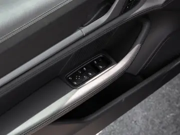 PORSCHE Taycan 4S Sport Turismo Performancebatterie Plus