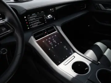 PORSCHE Taycan 4S Sport Turismo Performancebatterie Plus