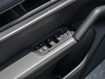 PORSCHE Cayenne E-Hybrid Sportabgasanlage 21-Zoll HUD