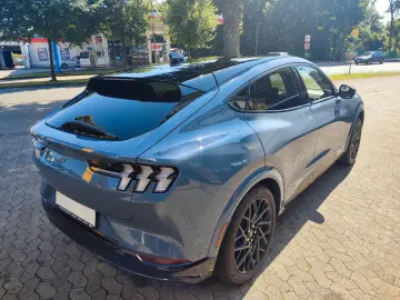 FORD Mustang Mach-E GT AWD ACC LED B&O uvm...