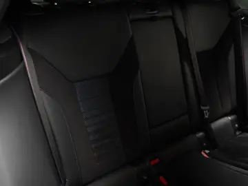BMW 420d M-Sport Pro   H&K   Business   LED   Adapt.