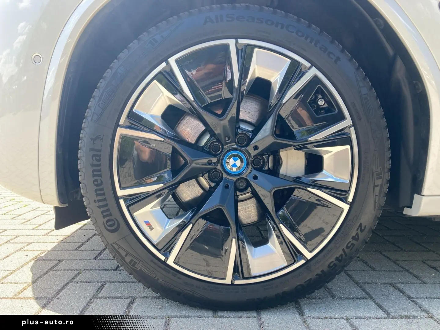 BMW iX3 IMPRESSIVE HEAD-UP H&K AHK LASER