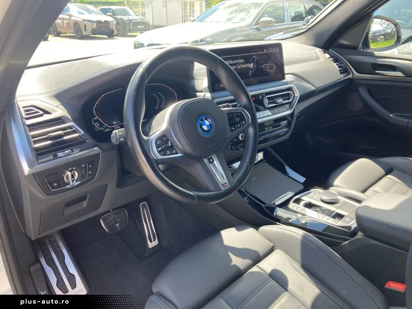 BMW iX3 IMPRESSIVE HEAD-UP H&K AHK LASER