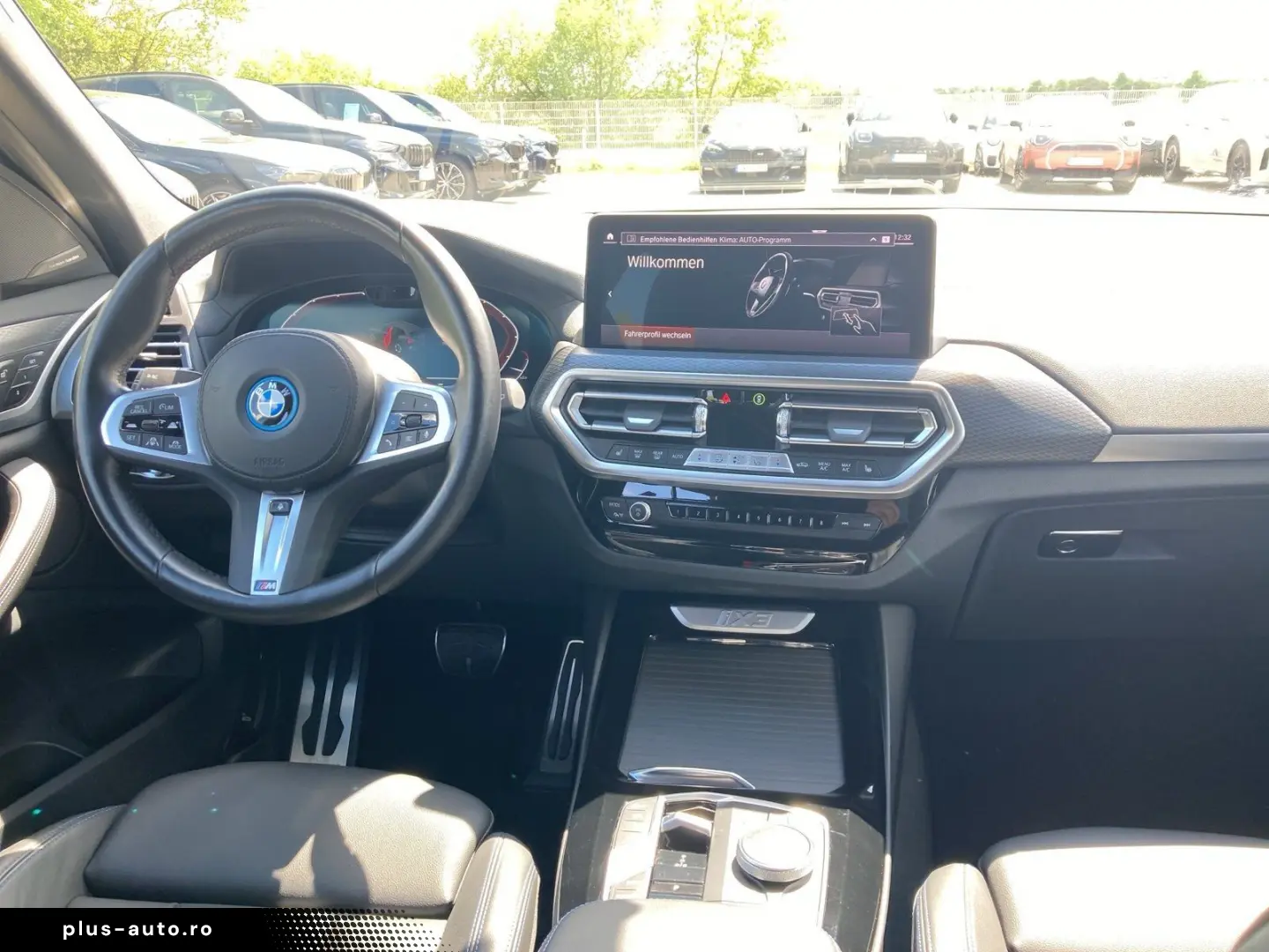 BMW iX3 IMPRESSIVE HEAD-UP H&K AHK LASER