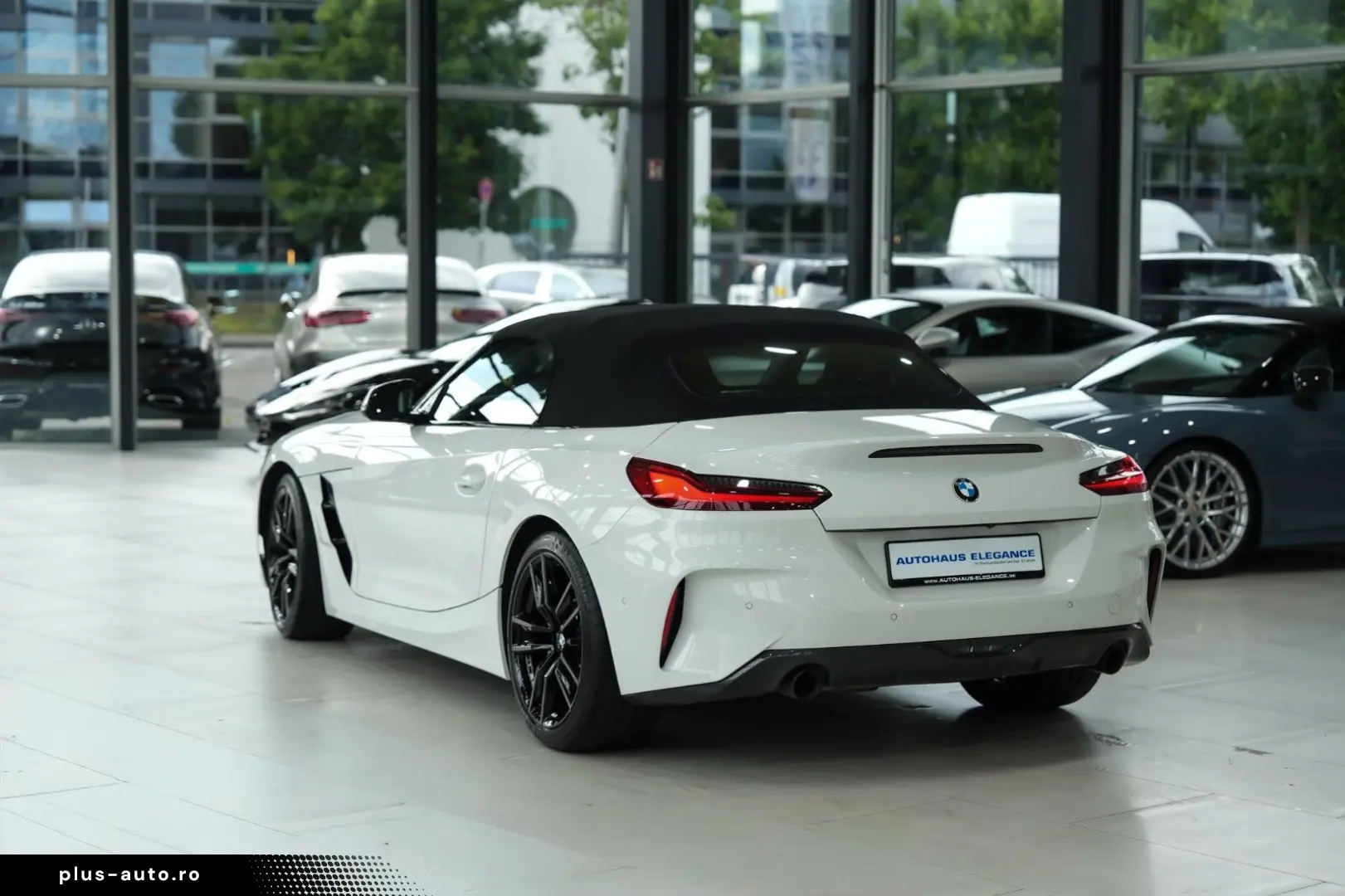 BMW Z4 2022 — imagine 3