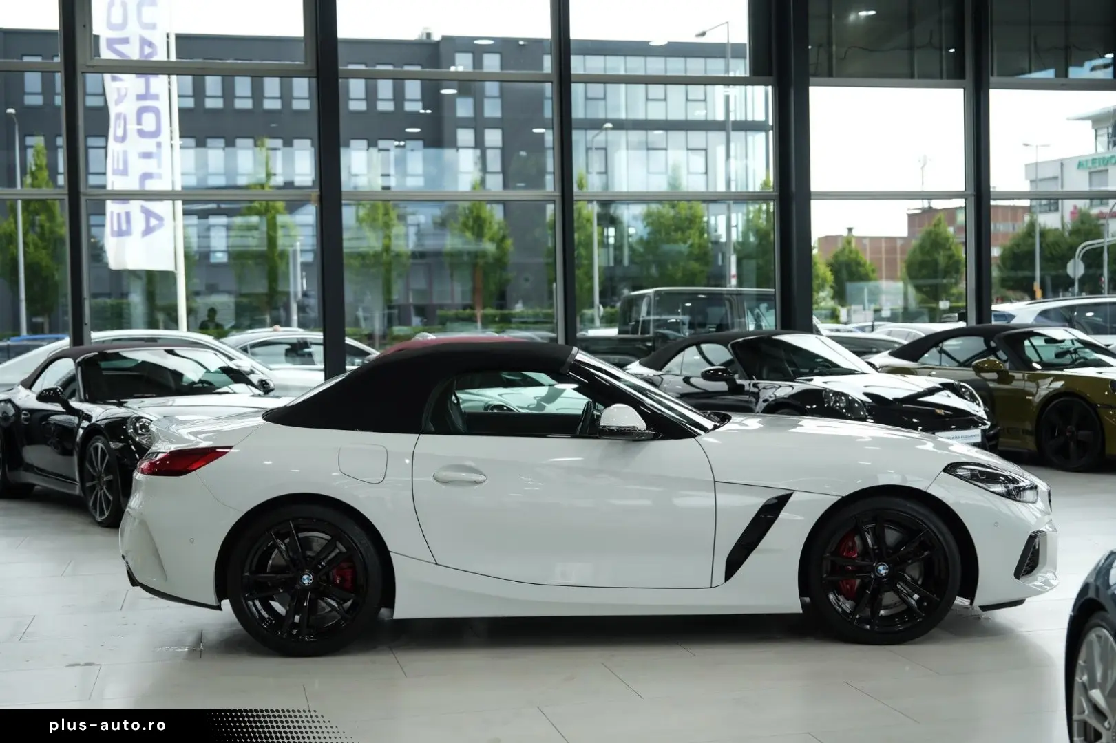 BMW Z4 2022 — imagine 6