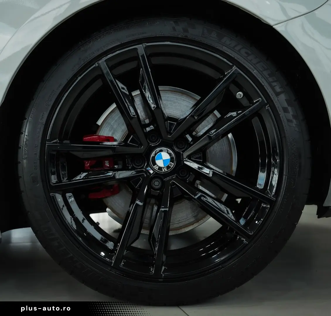 BMW Z4 2022 — imagine 8
