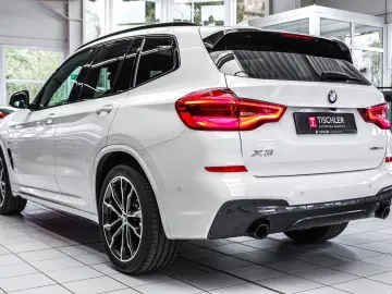 BMW X3 xDrive30d M-SPORT Pano Akustik Glas R-Kam 20