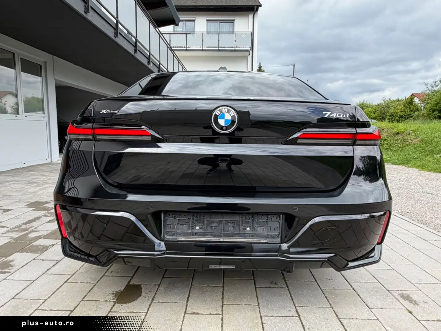 BMW 740d xDrive MSport Chaufer Fondenter Pano B&W