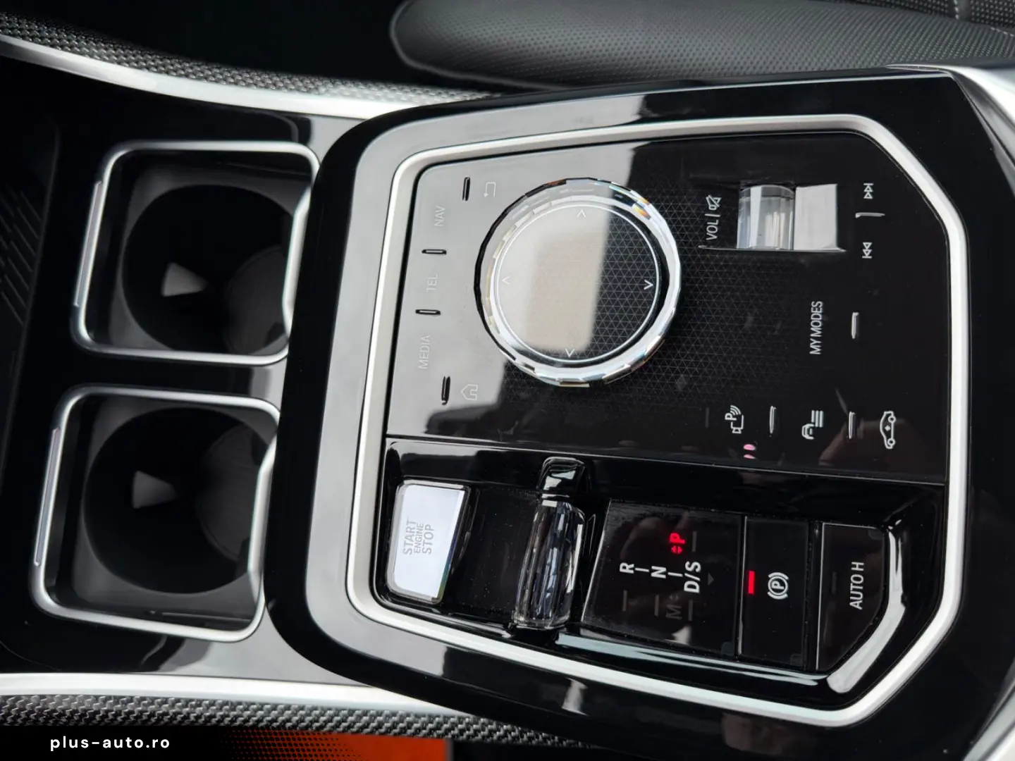 BMW 740d xDrive MSport Chaufer Fondenter Pano B&W
