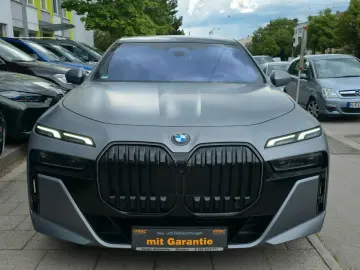 BMW 740d xDrive M Sport Pro Paket Fronze Grey 21