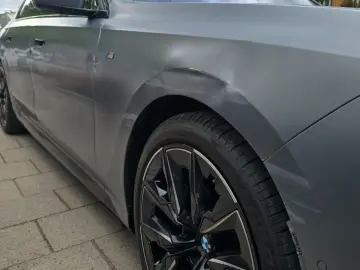 BMW 740d xDrive M Sport Pro Paket Fronze Grey 21
